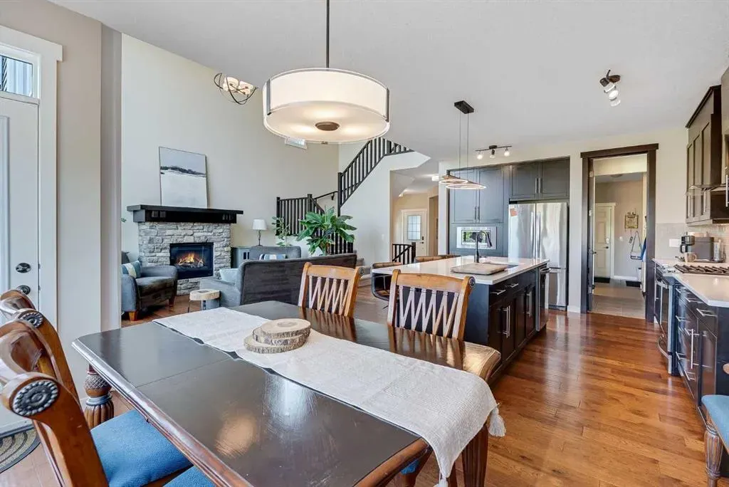 280 Nolancrest Heights NW