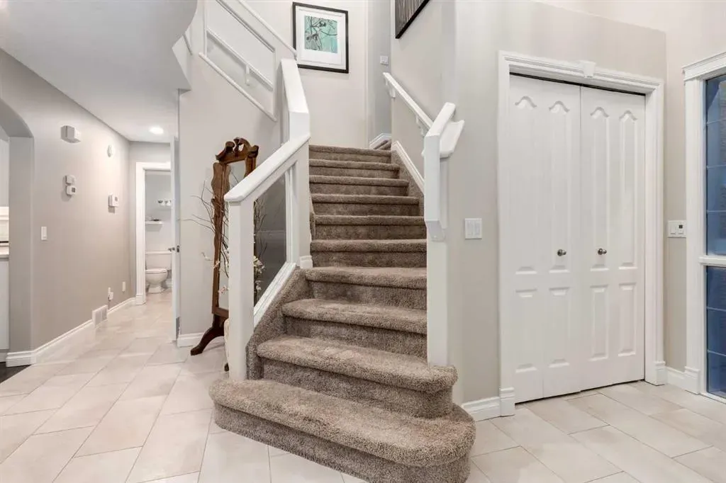 140 EVERGREEN Way SW