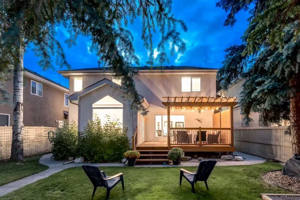 140 EVERGREEN Way SW