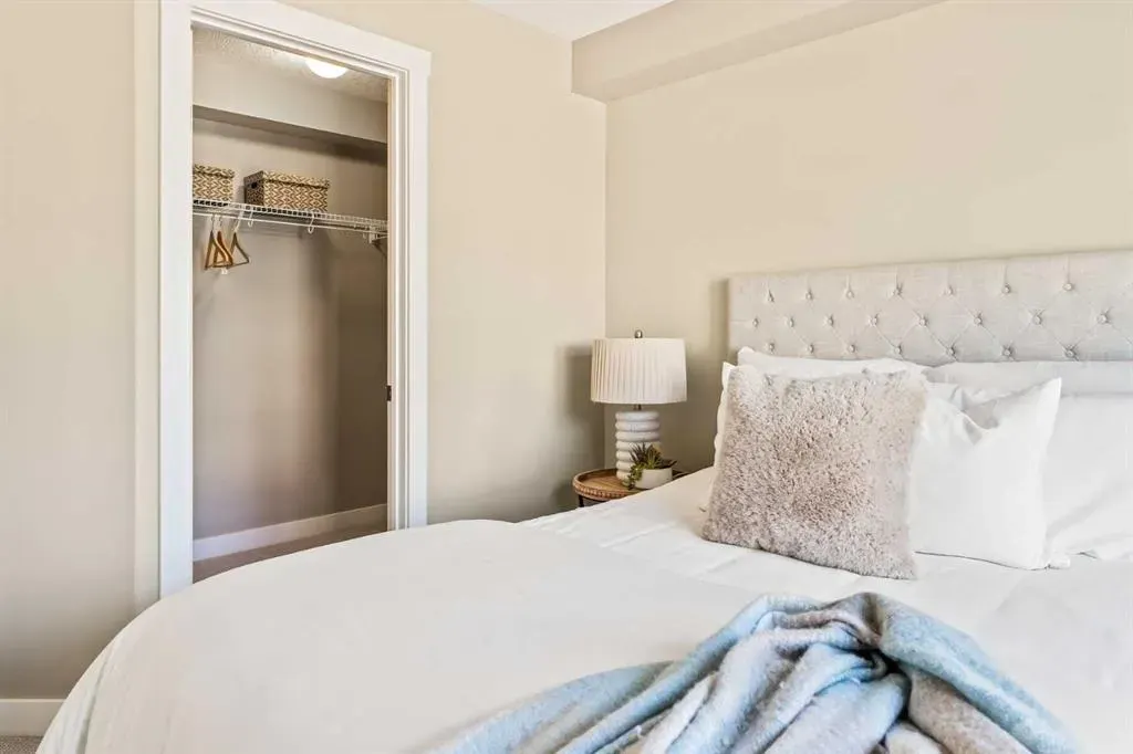 1010 Mckenzie Towne Villas SE