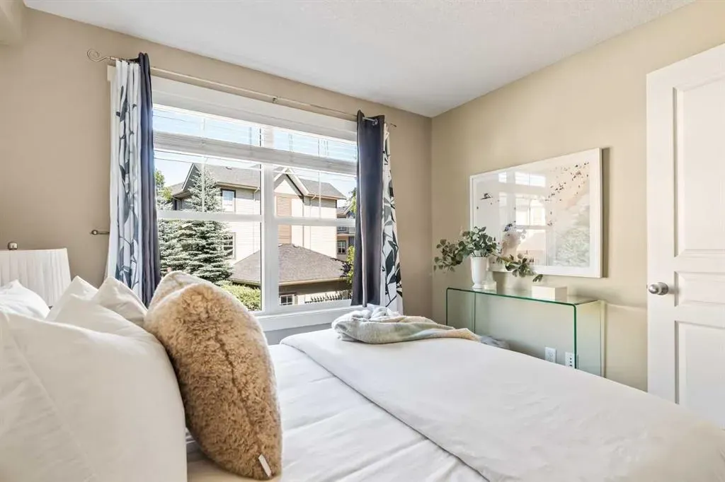 1010 Mckenzie Towne Villas SE