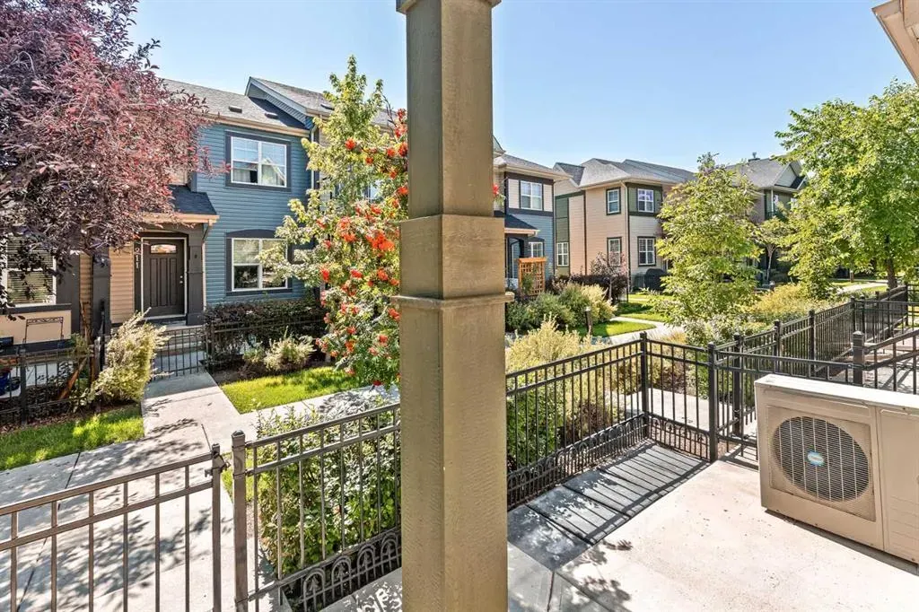 1010 Mckenzie Towne Villas SE