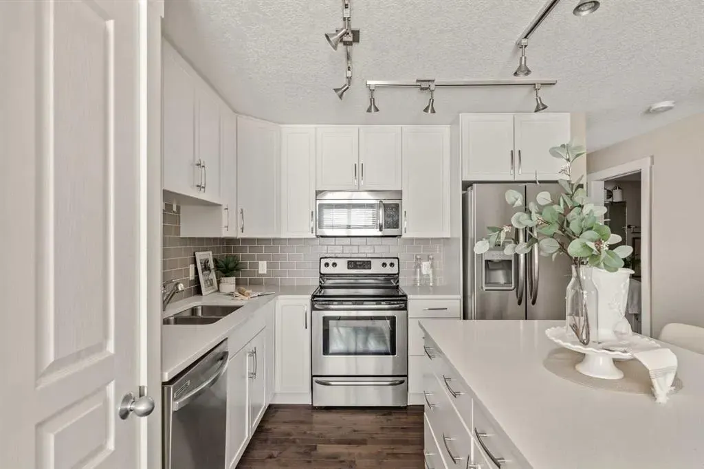 1010 Mckenzie Towne Villas SE