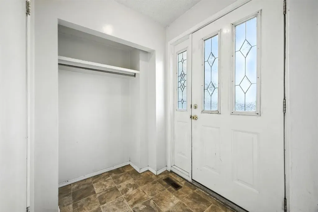 5404 10 Avenue SE, #105