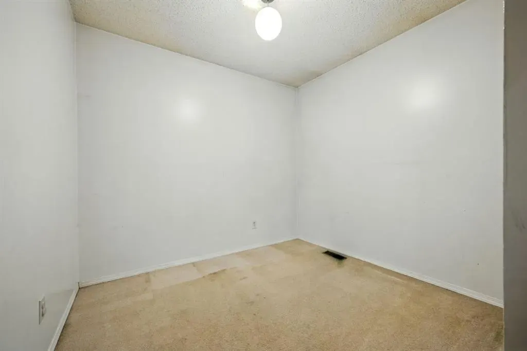 5404 10 Avenue SE, #105