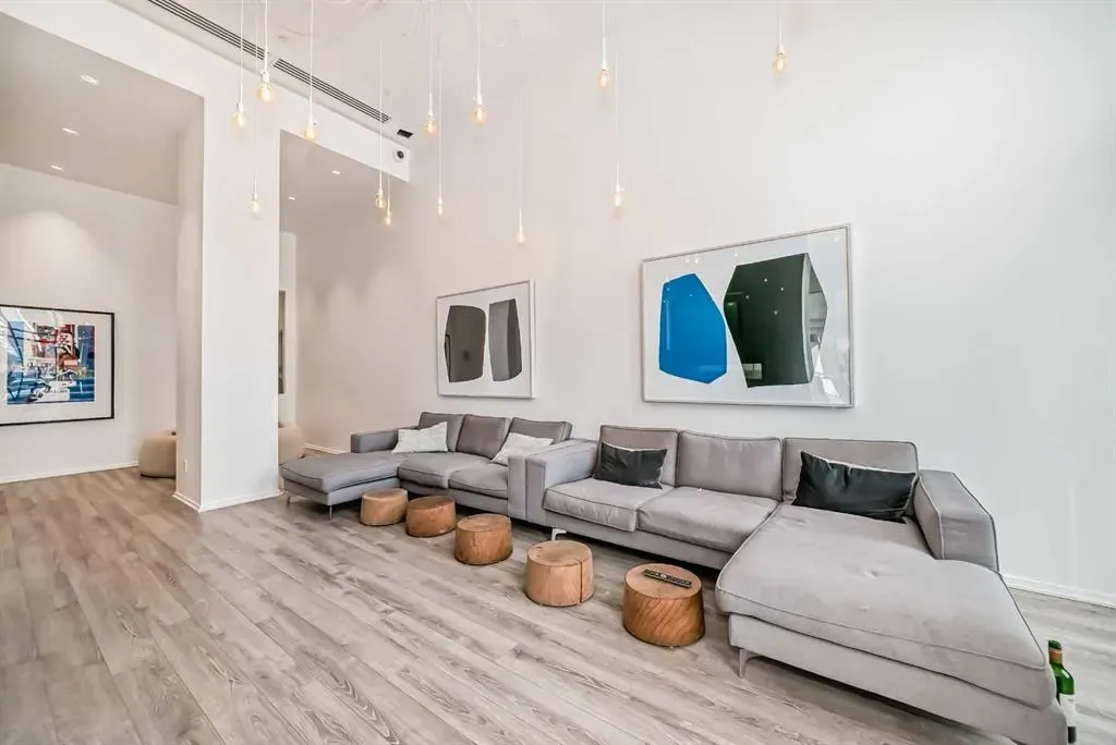 615 6 Avenue SE, #1002