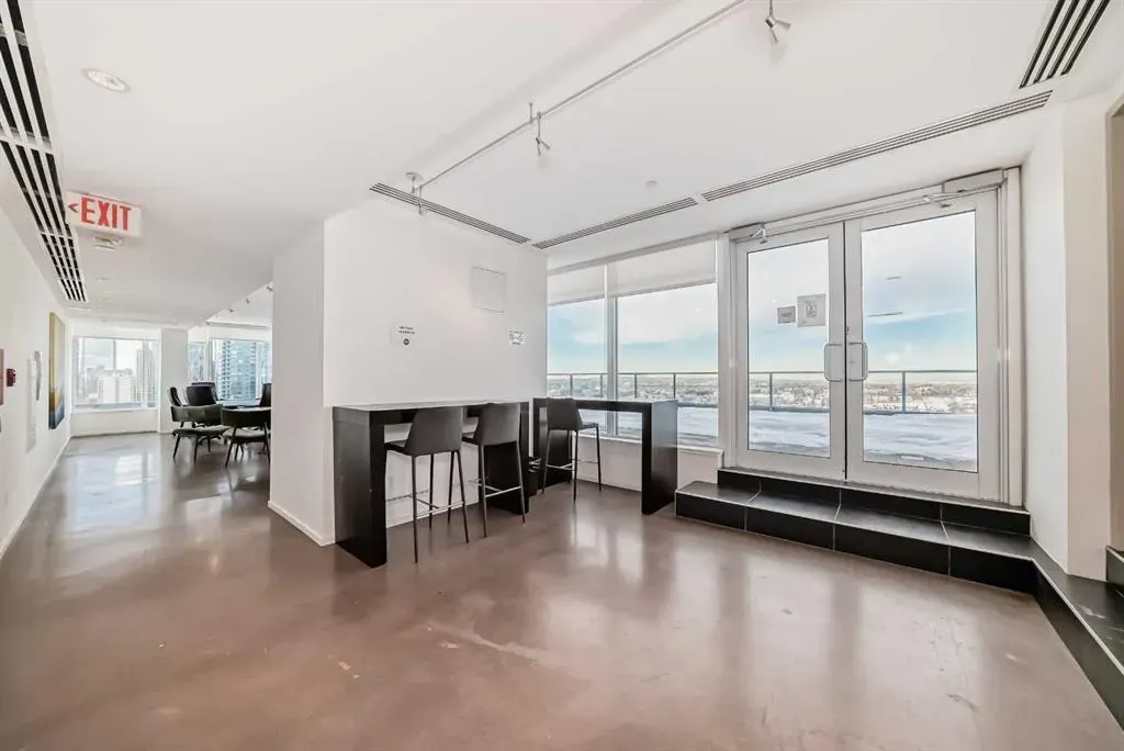615 6 Avenue SE, #1002