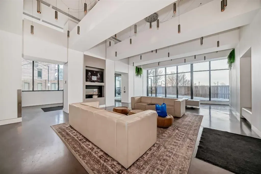 615 6 Avenue SE, #1002
