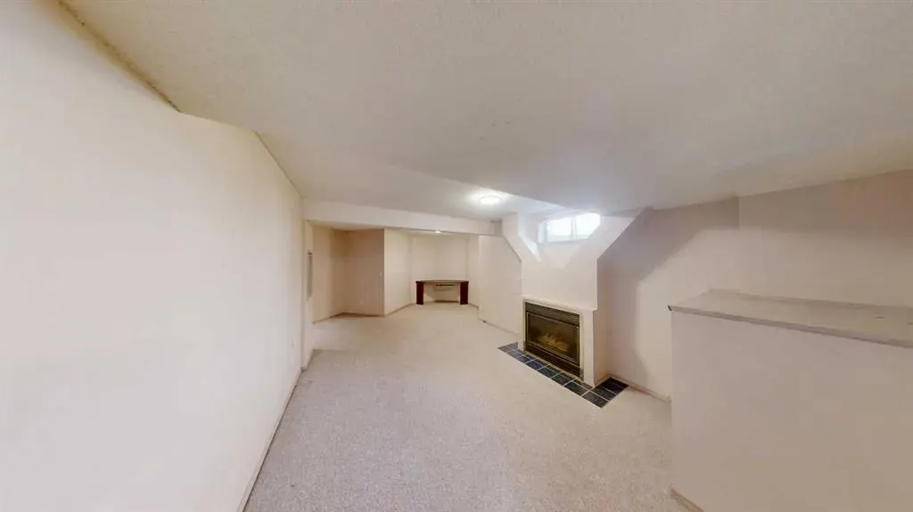 36 Chaparral Drive SE