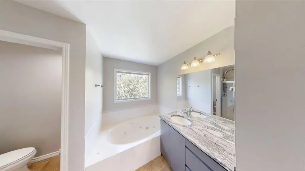 36 Chaparral Drive SE