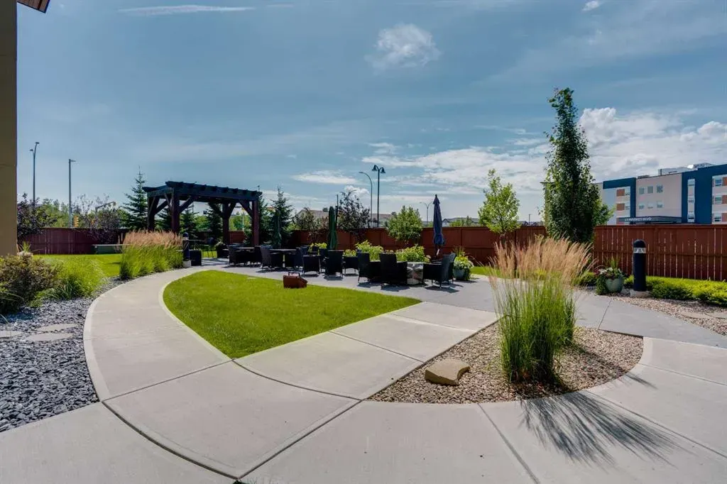 10 Market Boulevard SE, #2207
