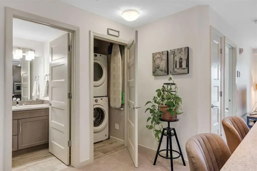 10 Market Boulevard SE, #2207