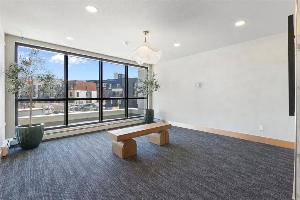 4270 Norford Avenue NW, #1204