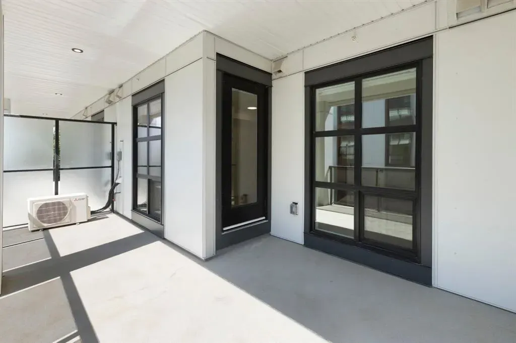 4270 Norford Avenue NW, #1204