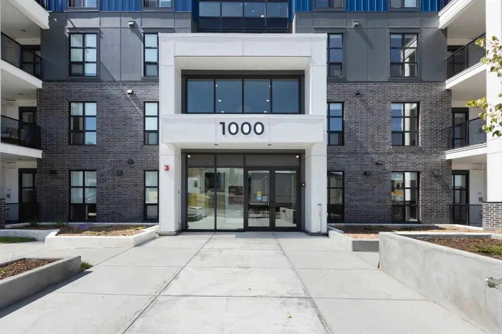 4270 Norford Avenue NW, #1204