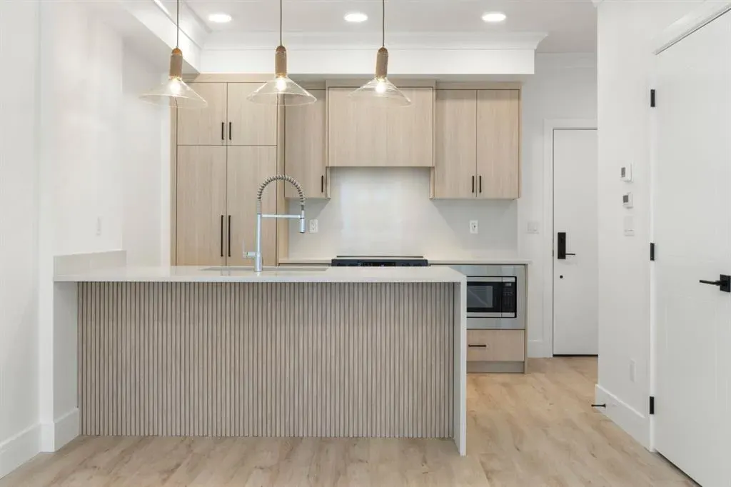 4270 Norford Avenue NW, #1204