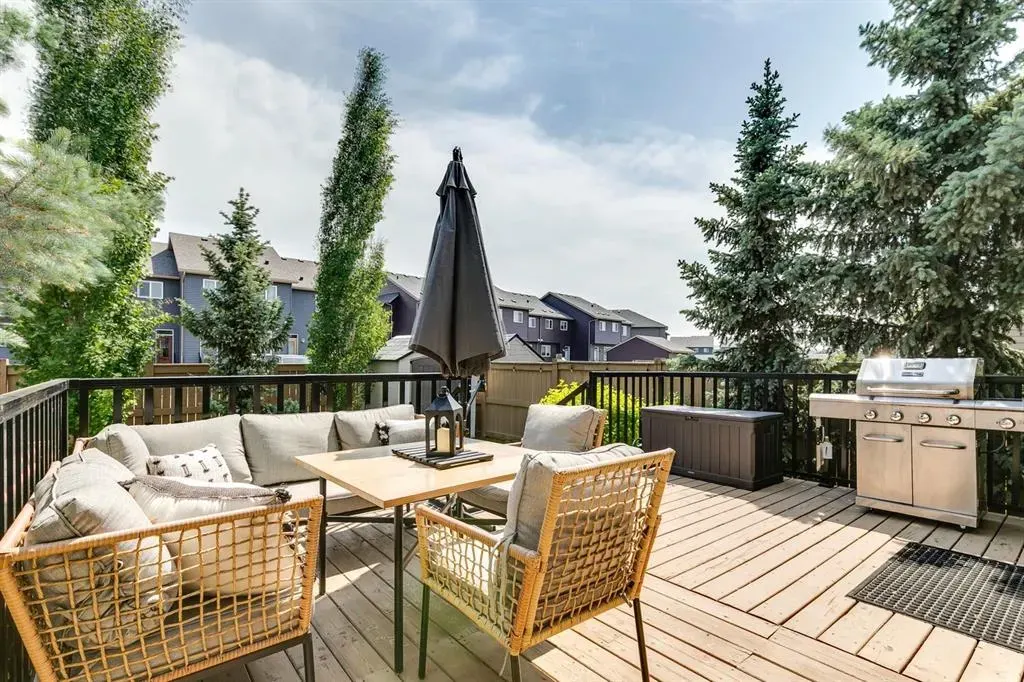270 Legacy Heights SE