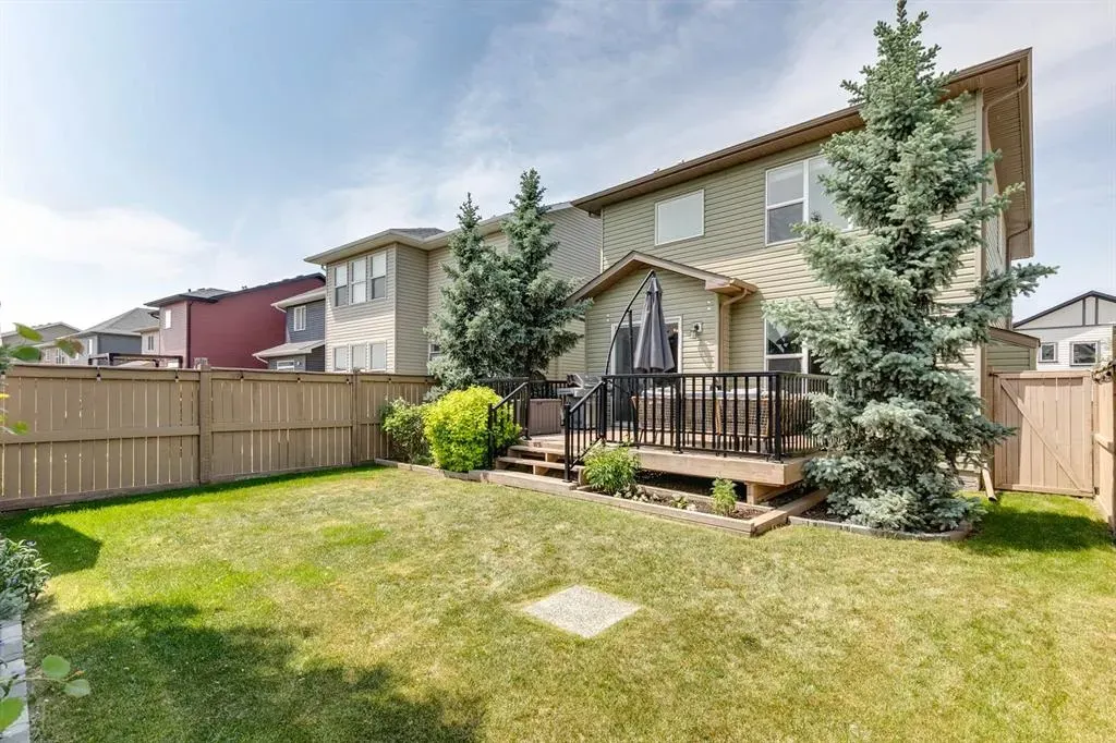 270 Legacy Heights SE