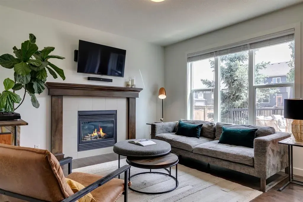 270 Legacy Heights SE