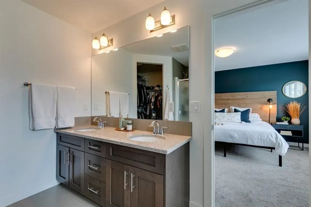270 Legacy Heights SE