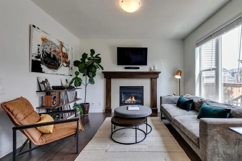 270 Legacy Heights SE