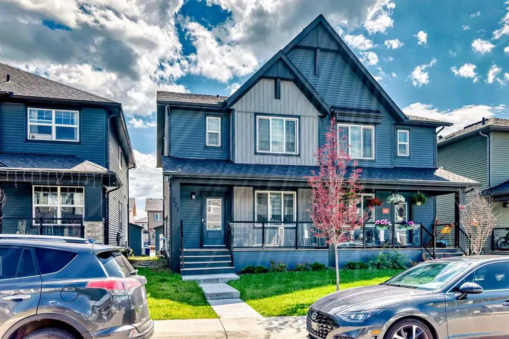 221 Midgrove Mews SW