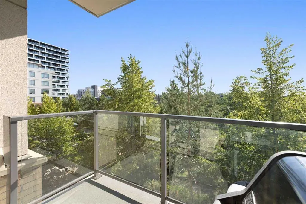 38 9 Street NE, #416