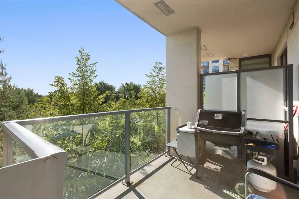 38 9 Street NE, #416