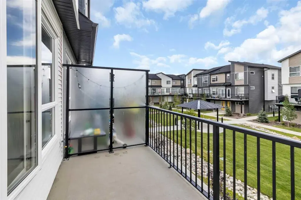 301 Redstone Boulevard NE, #432