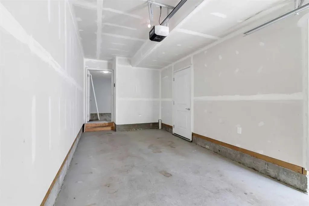301 Redstone Boulevard NE, #432