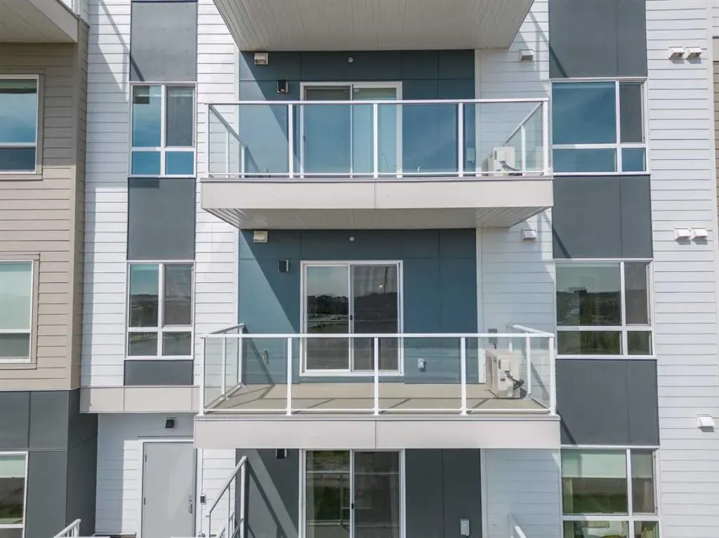 220 Seton Grove SE, #1209