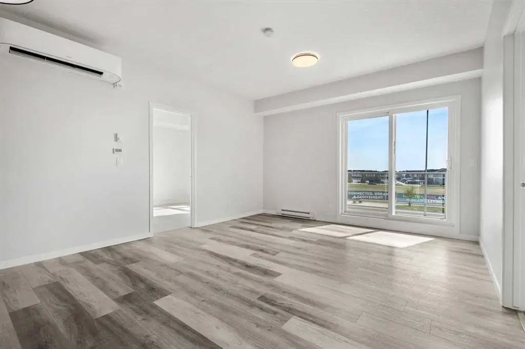 220 Seton Grove SE, #1209