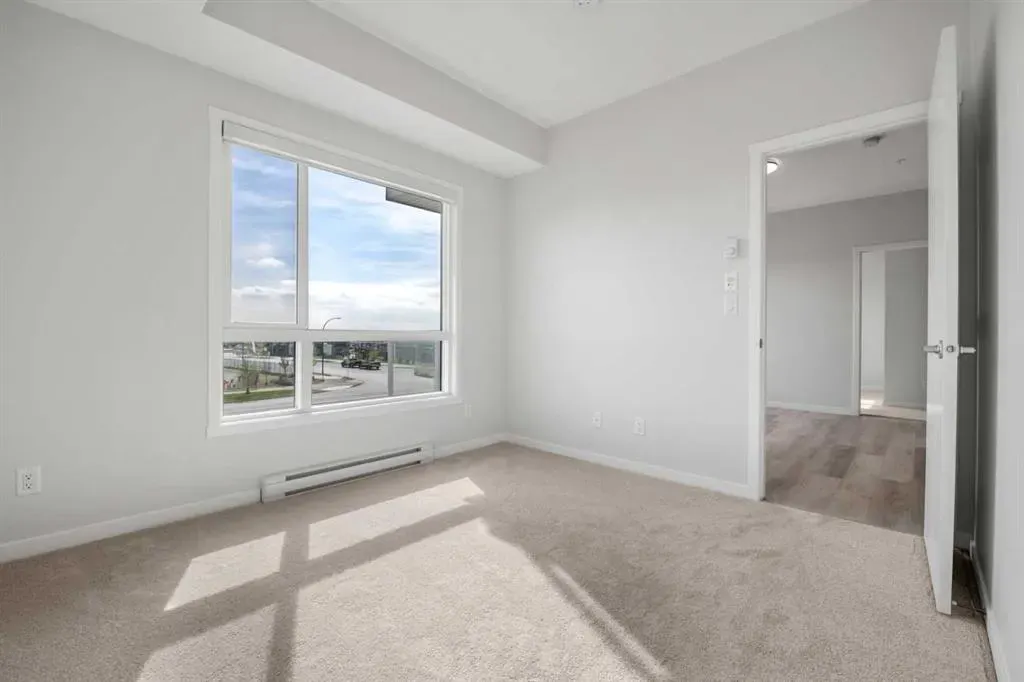 220 Seton Grove SE, #1209