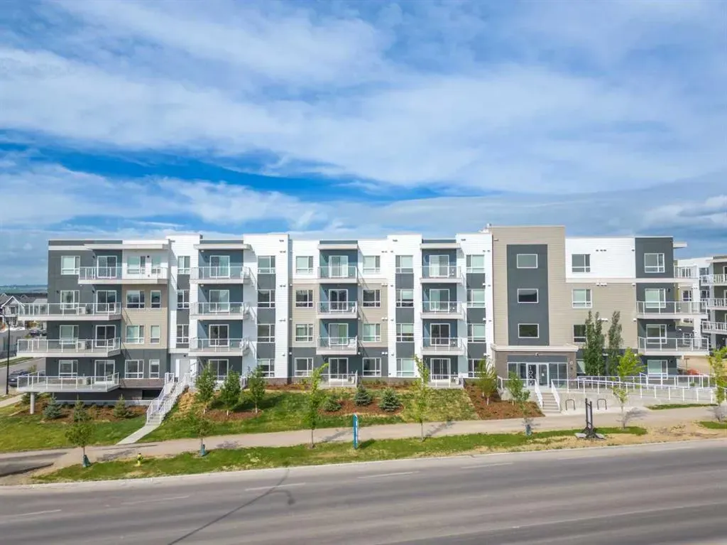 220 Seton Grove SE, #1209