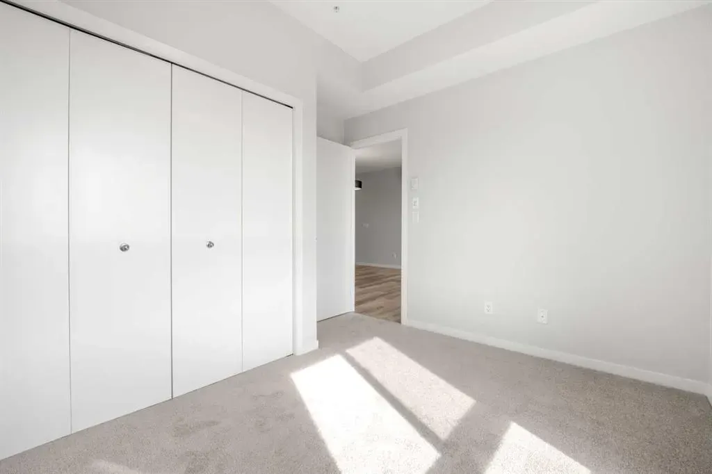 220 Seton Grove SE, #1209
