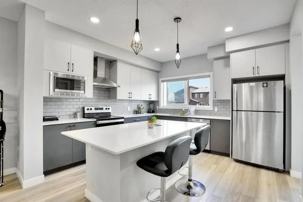 20 Cornerstone Link NE