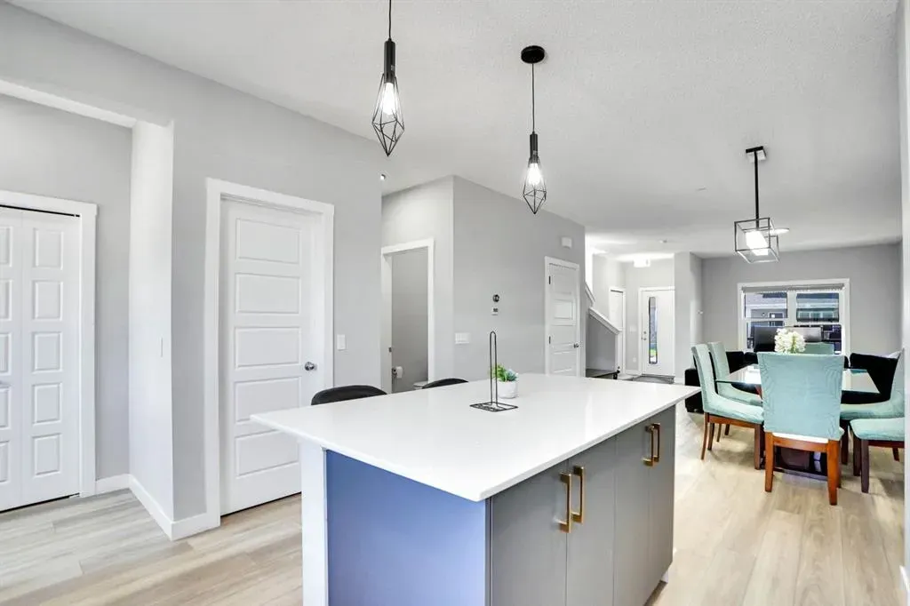 20 Cornerstone Link NE