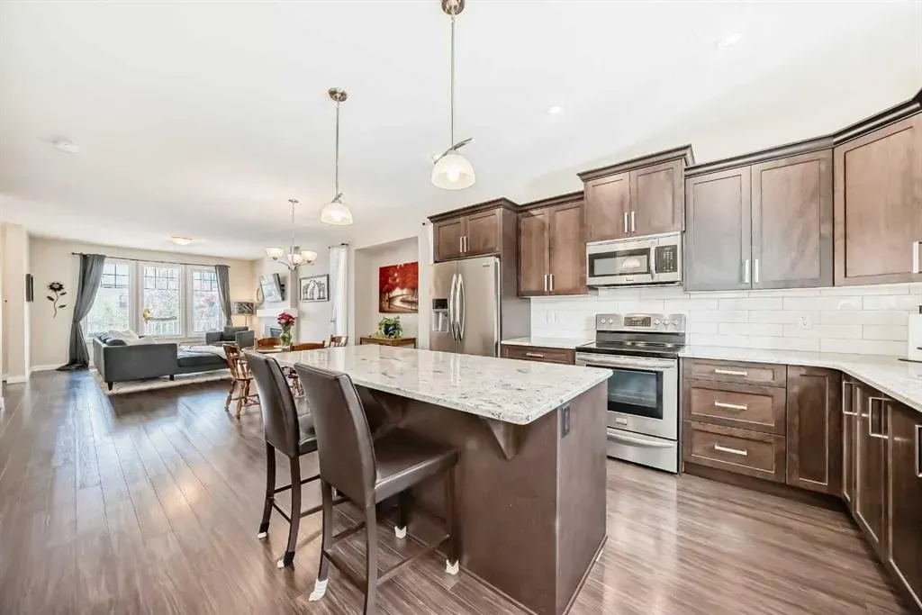 222 Cooperswood Green SW