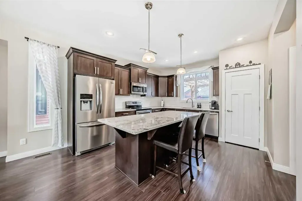 222 Cooperswood Green SW