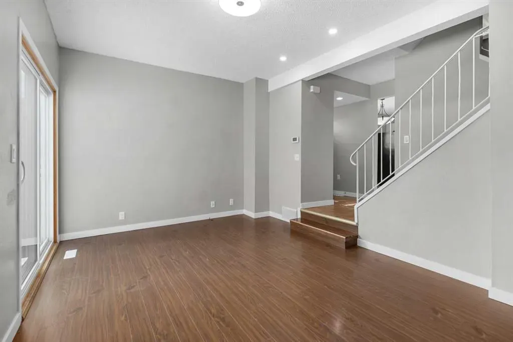 5520 1 Avenue SE, #1
