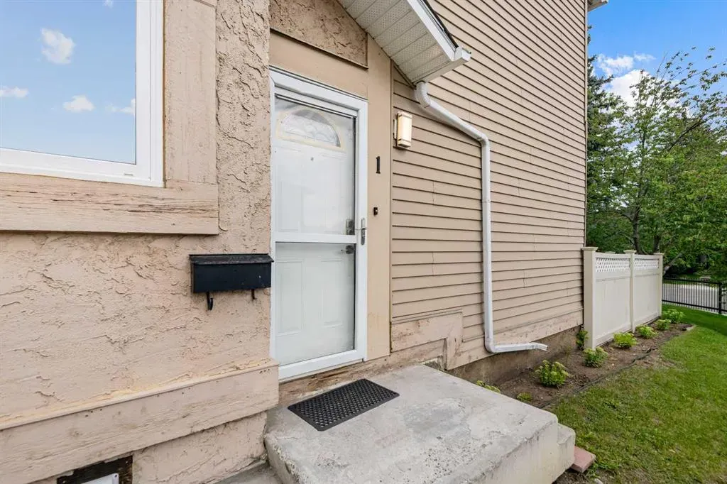 5520 1 Avenue SE, #1