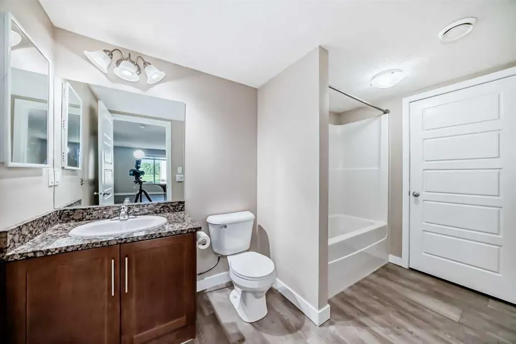 2781 Chinook Winds Drive SW, #5101