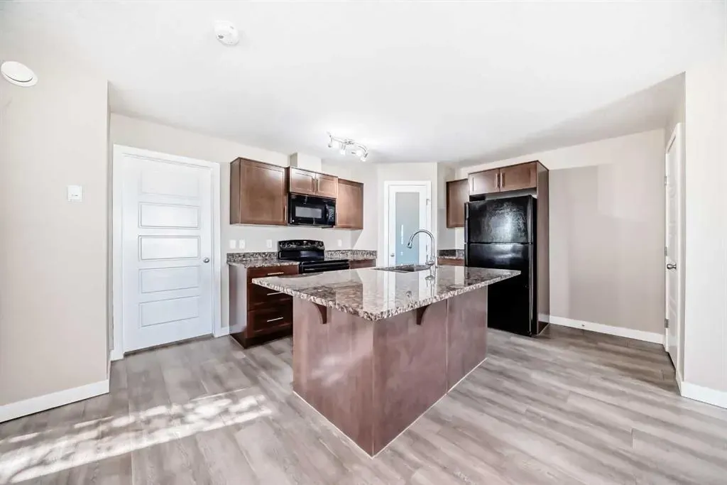 2781 Chinook Winds Drive SW, #5101