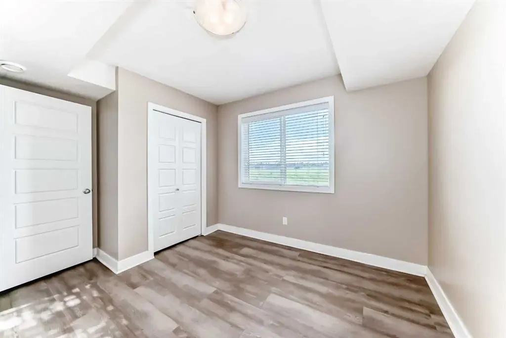 2781 Chinook Winds Drive SW, #5101