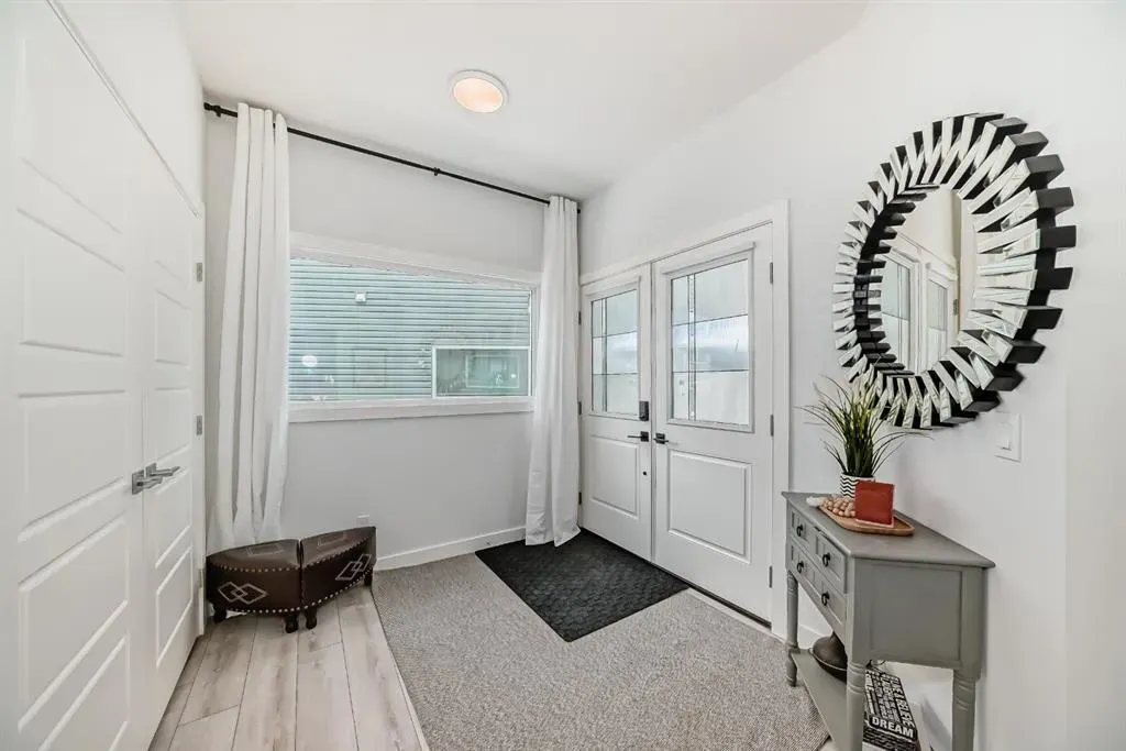 171 Red Sky Crescent NE