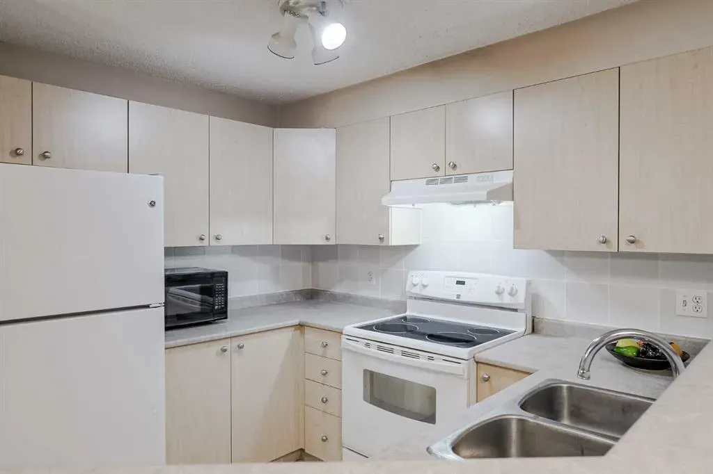 604 8 Street SW, #4310