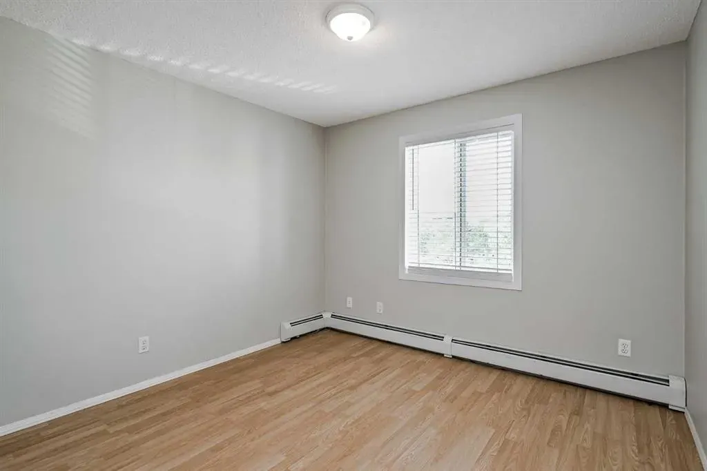 604 8 Street SW, #4310