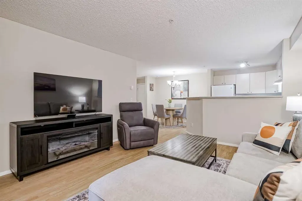 604 8 Street SW, #4310