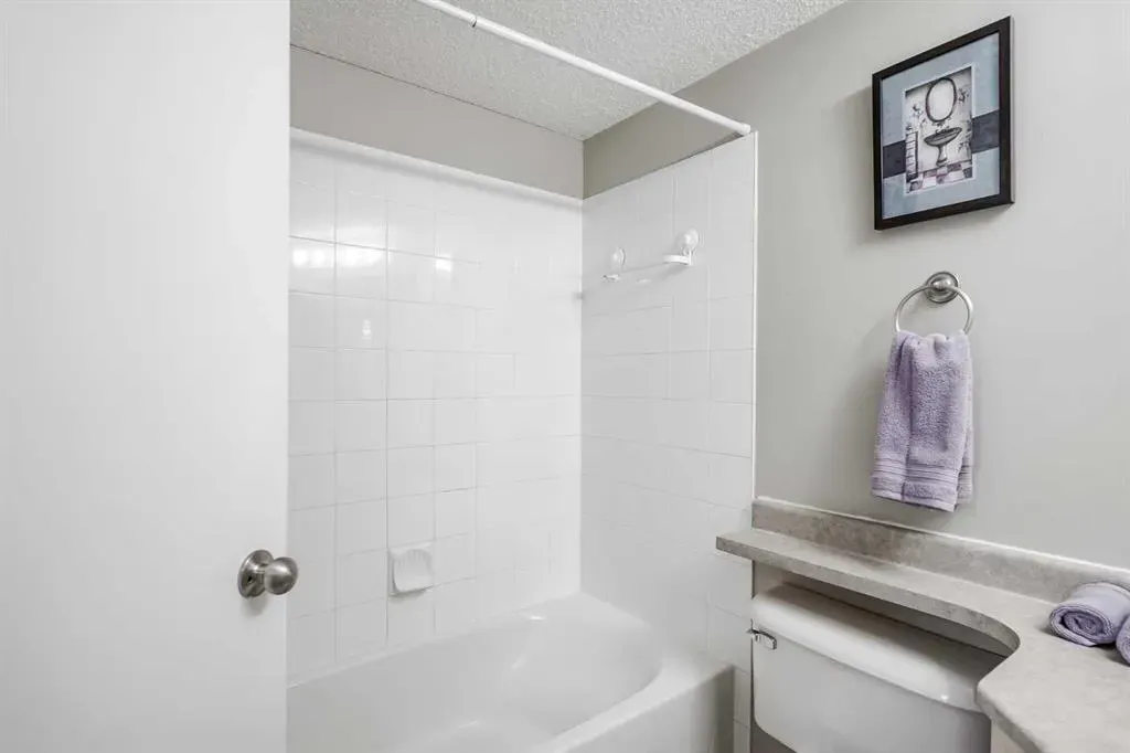 604 8 Street SW, #4310