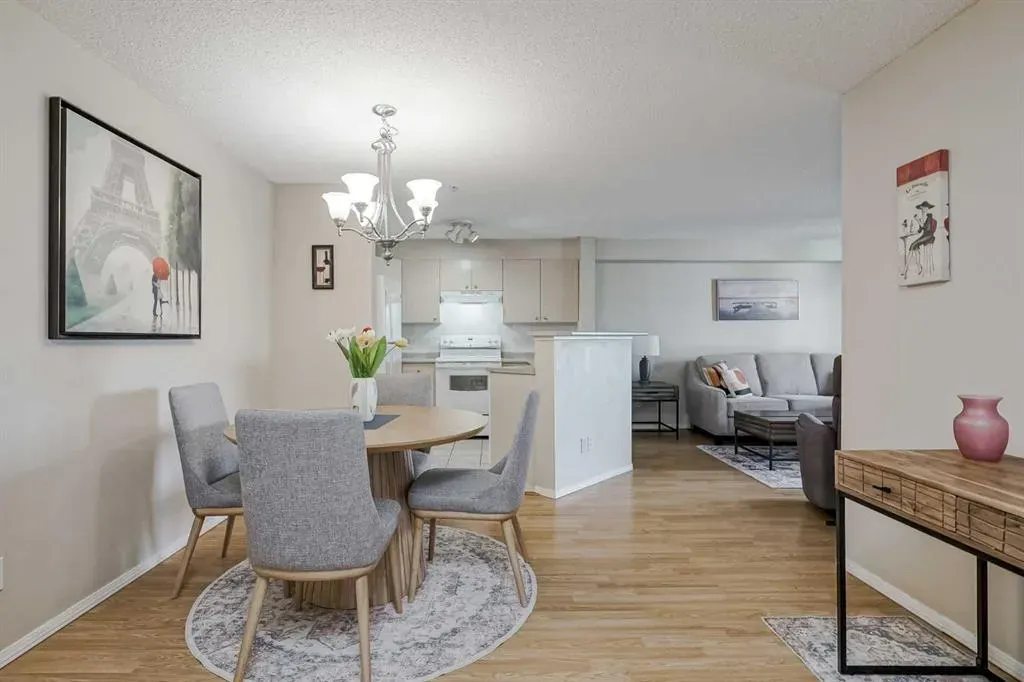 604 8 Street SW, #4310